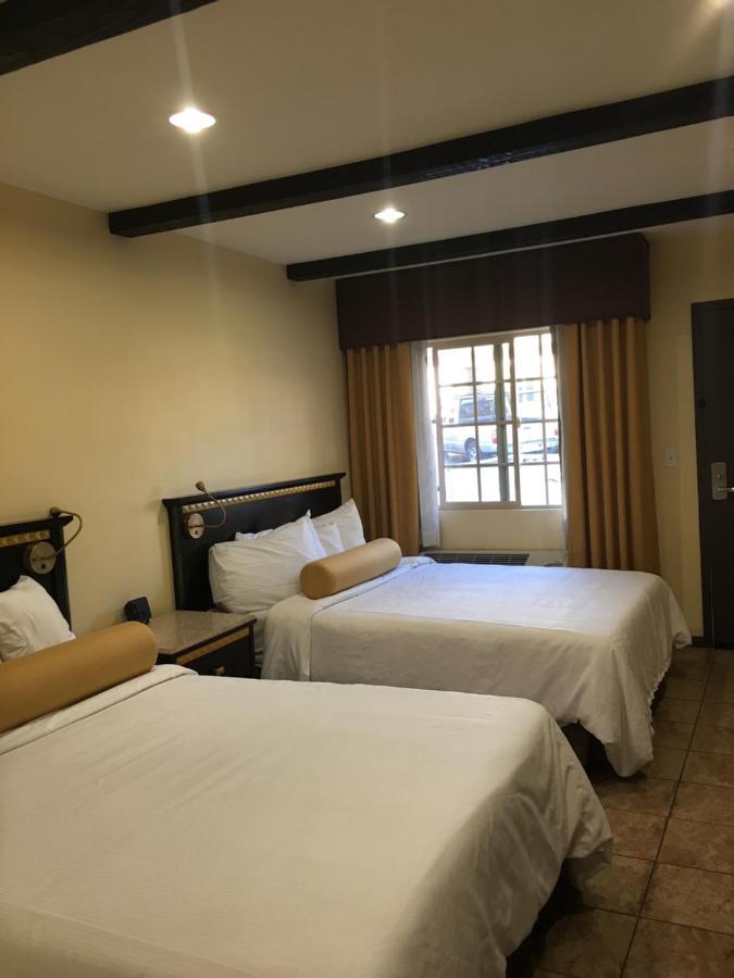 Tuscan Garden Inn Лос Анджелис Екстериор снимка