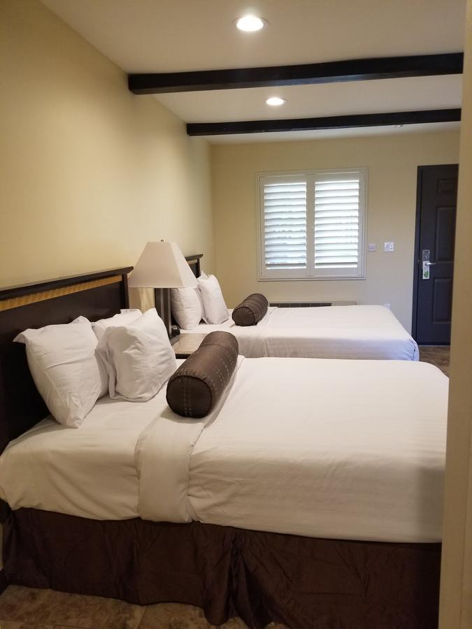 Tuscan Garden Inn Лос Анджелис Екстериор снимка