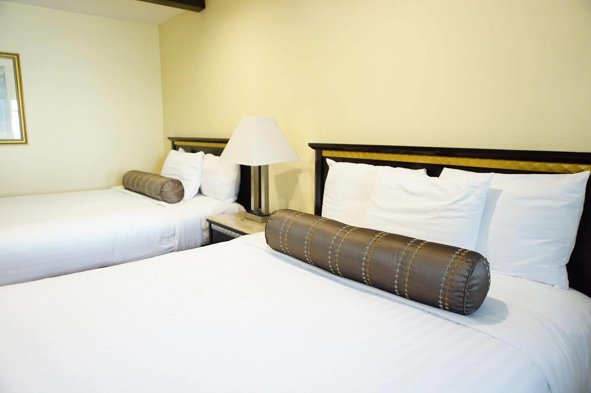 Tuscan Garden Inn Лос Анджелис Екстериор снимка